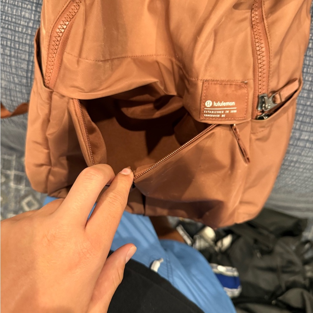 lululemon Backpack for Men - Picture 6 of 9